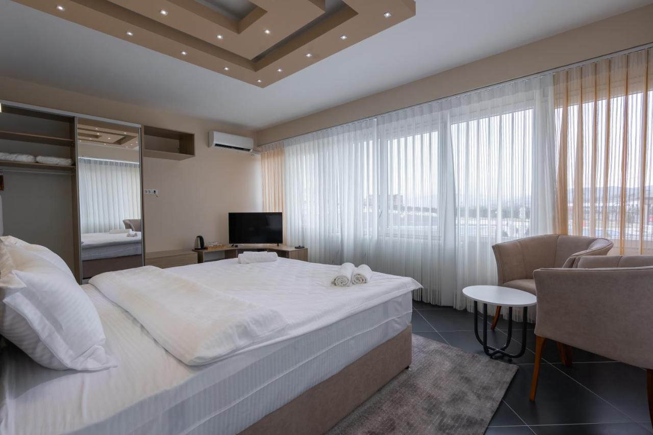Hotel & Resort Bon Bon Suto Orizari 外观 照片