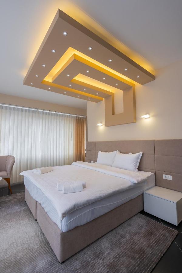 Hotel & Resort Bon Bon Suto Orizari 外观 照片